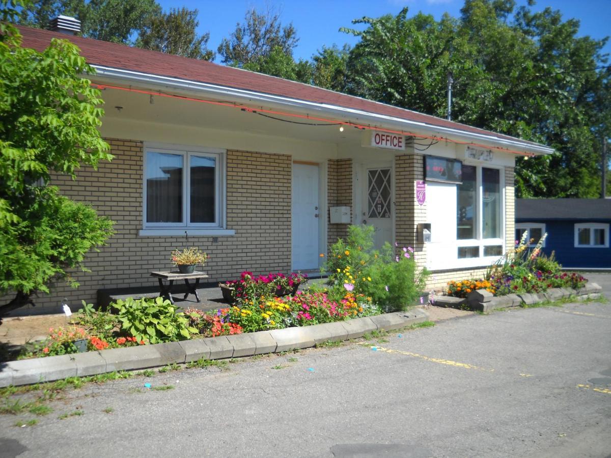 Motel Le Jardin Québec Buitenkant foto